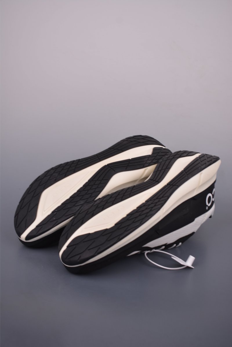 ECCO Sneakers view