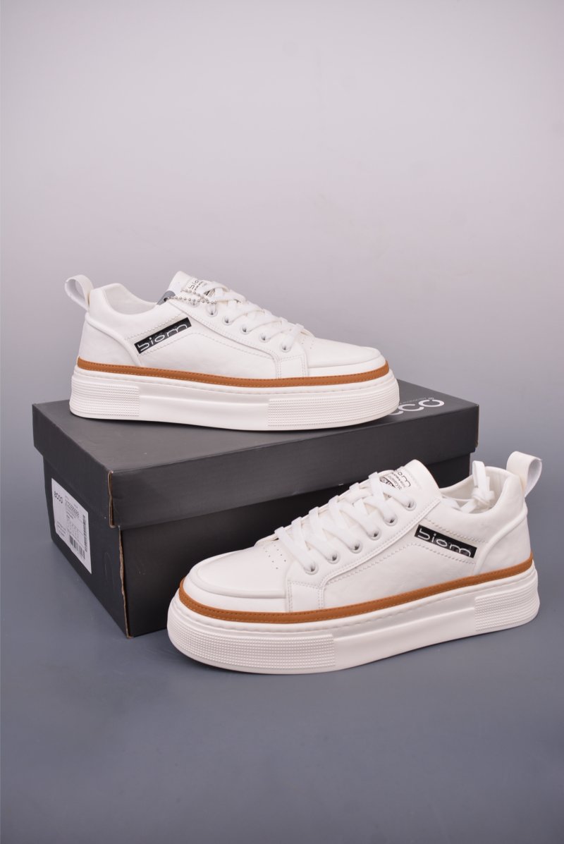 ECCO Sneakers view