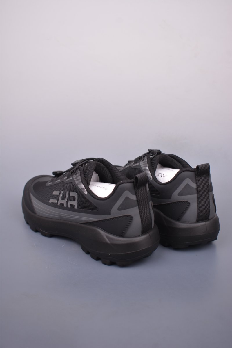 ECCO Sneakers view