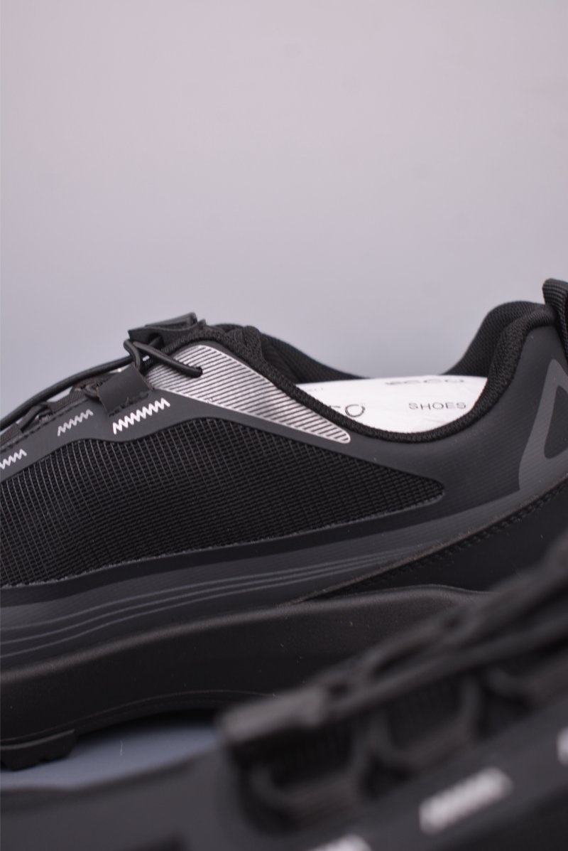 ECCO Sneakers view