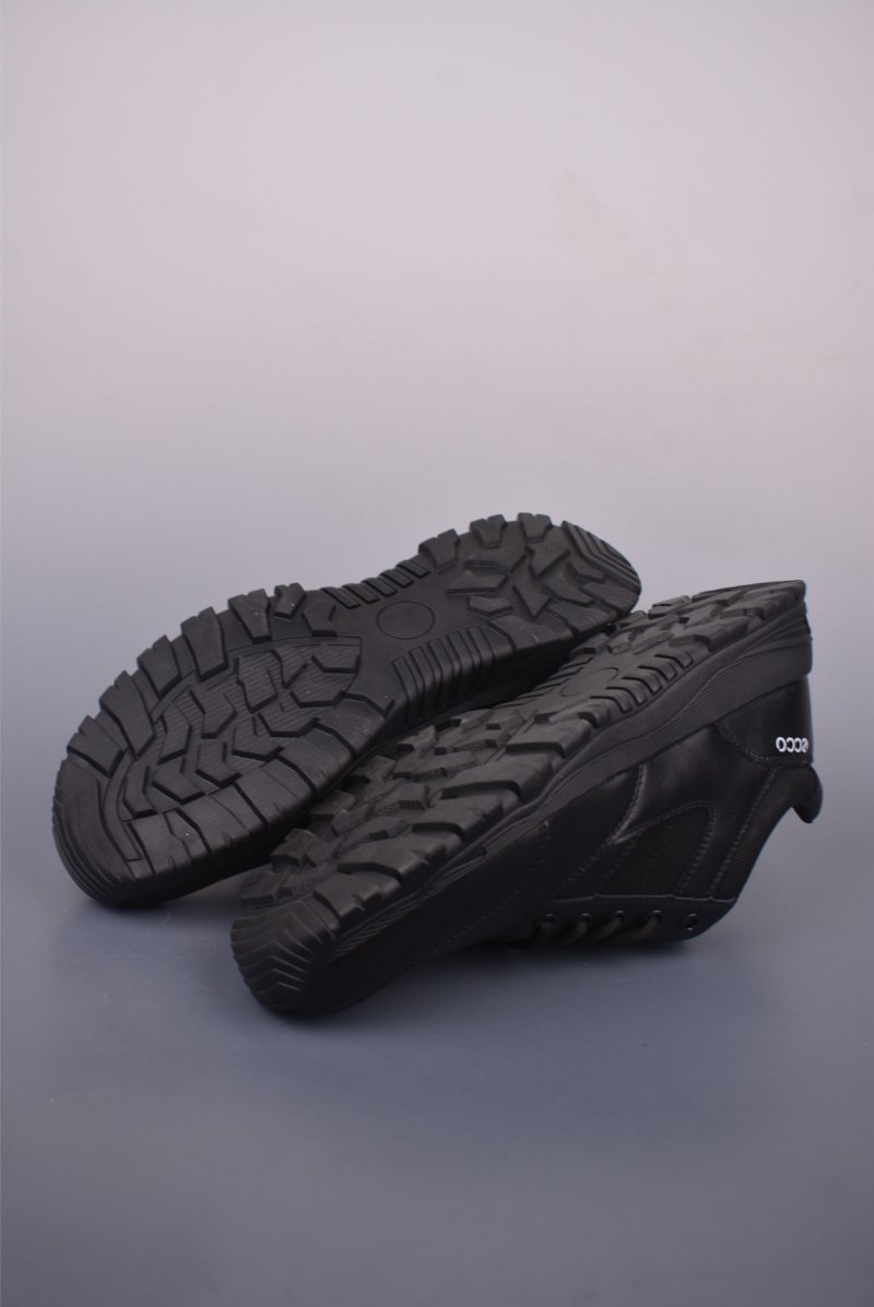 ECCO Sneakers view