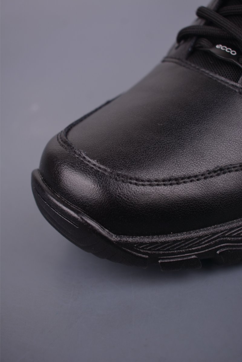 ECCO Sneakers view