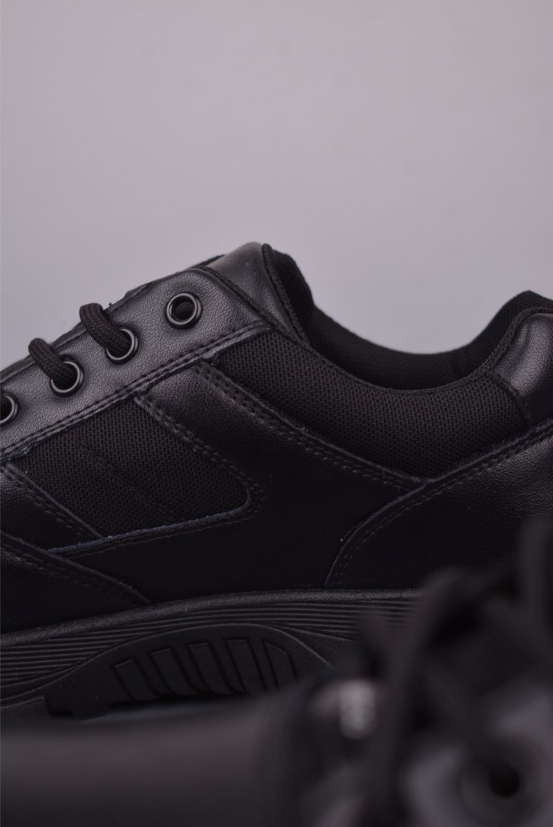ECCO Sneakers view