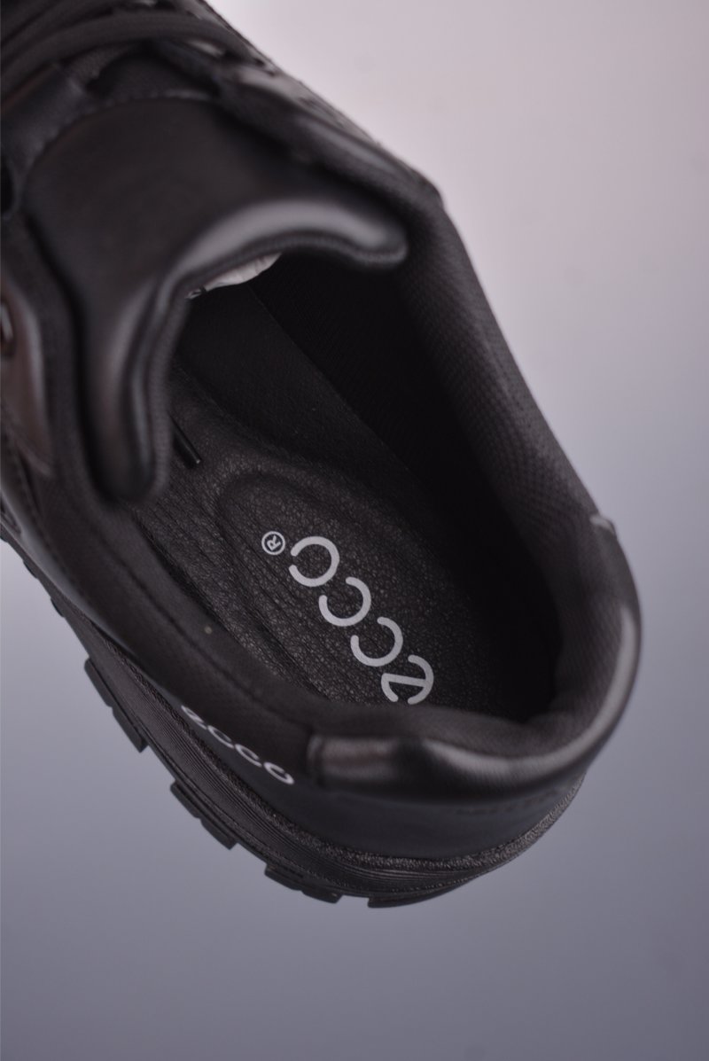 ECCO Sneakers view
