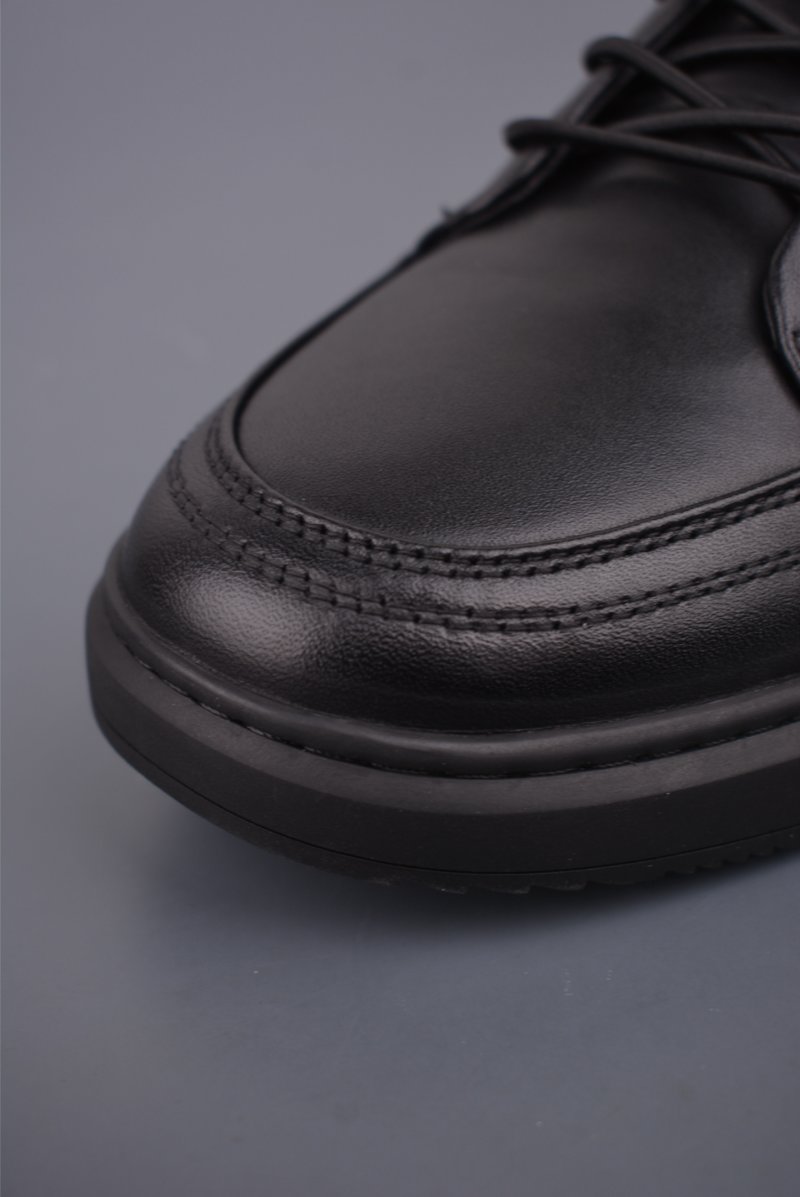 ECCO 2135 Loafer view