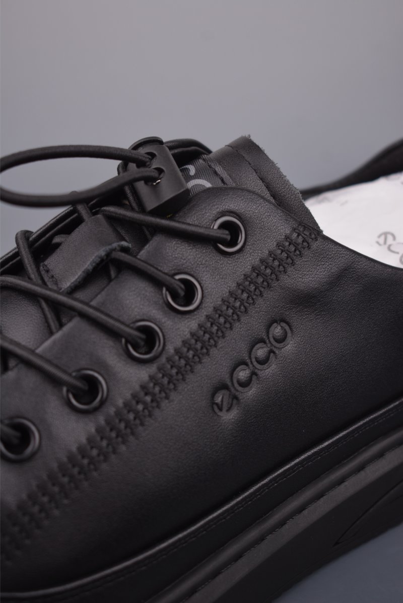ECCO 2135 Loafer view