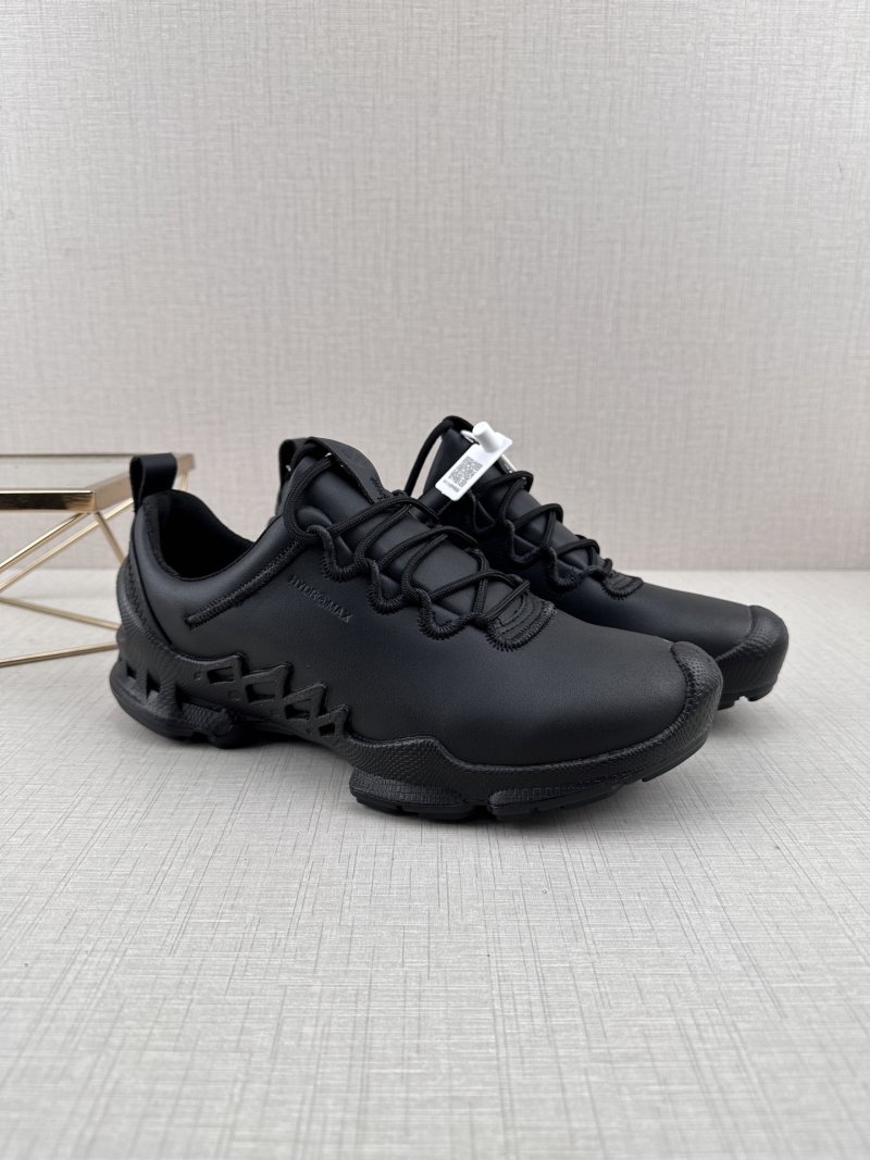 ECCO Biom E11 view