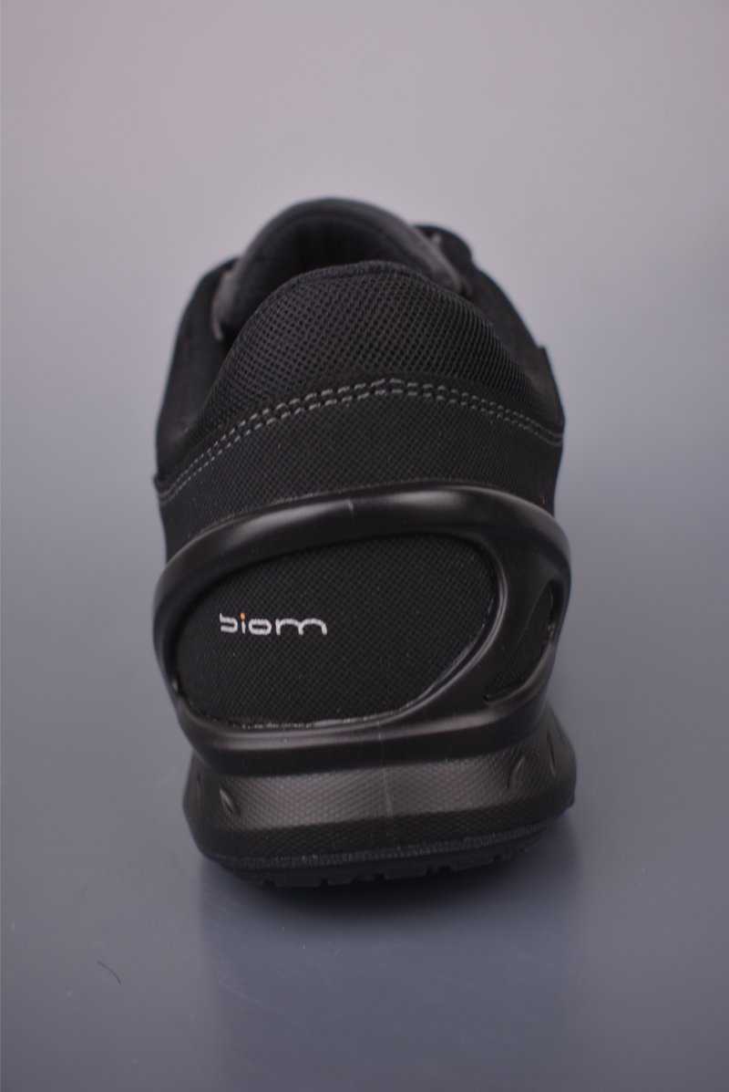 Ecco Biom Gore-Tex view