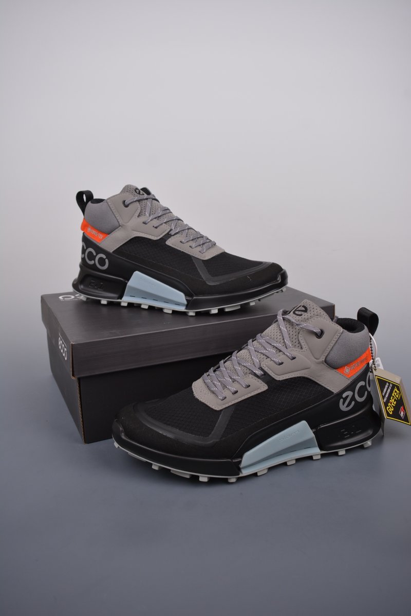 Ecco Biom Gore-Tex PU Ortholite view