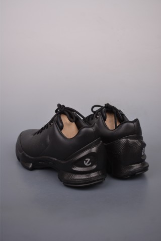 Ecco Biomc 'Yellow' view 2