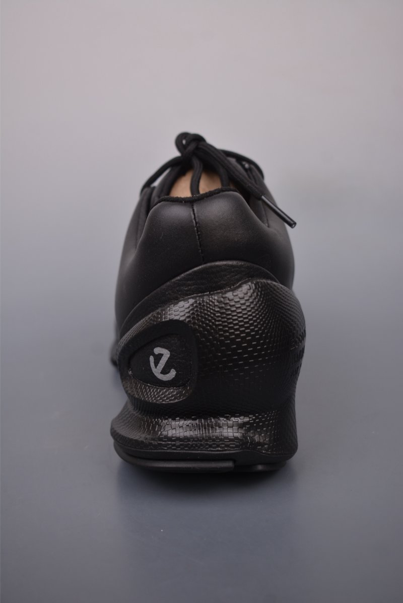 Ecco Biomc 'Yellow' view