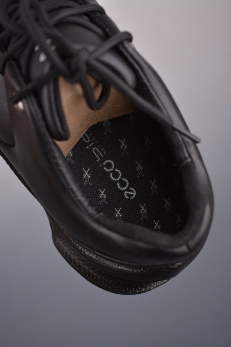 Ecco Biomc 'Yellow' view