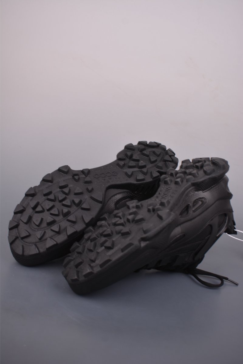 Ecco Biomc 'Yellow' view