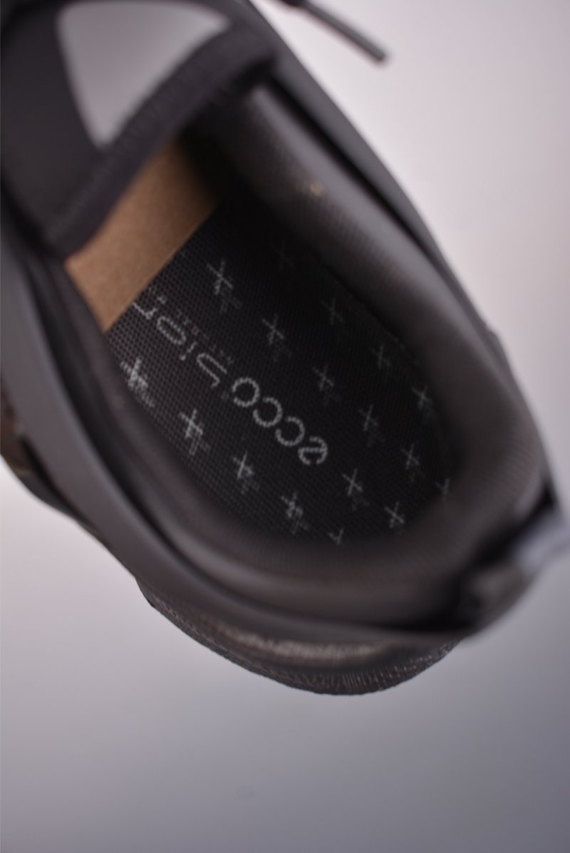 Ecco Biomc 'Yellow' view