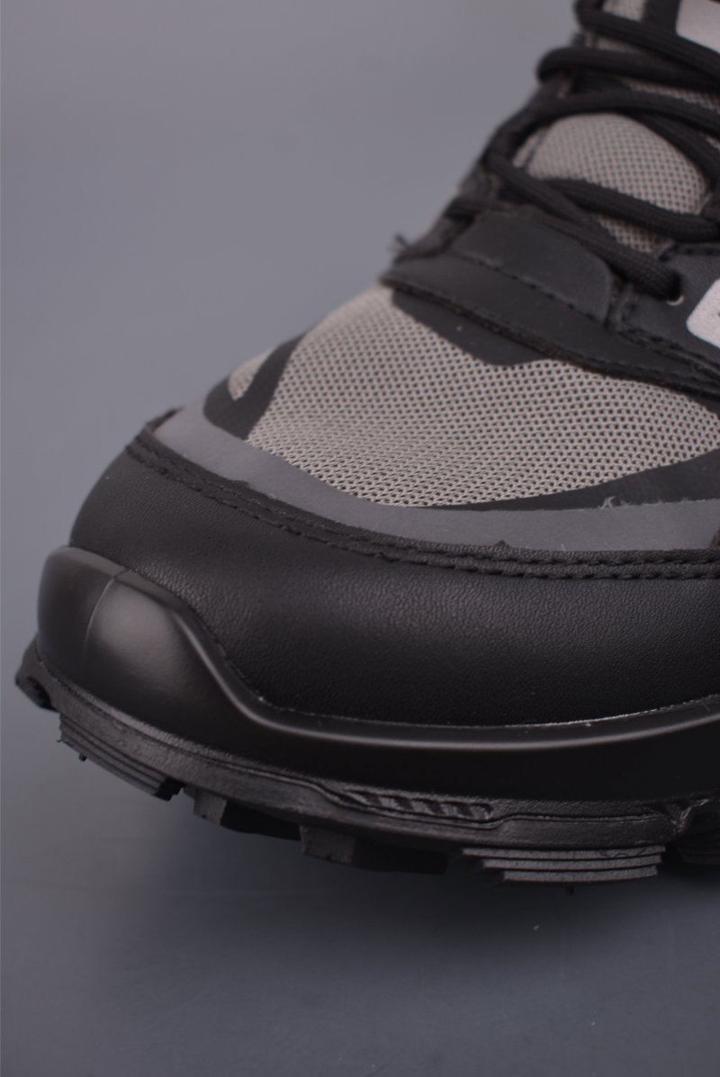 Ecco Biomc 'Yellow' view