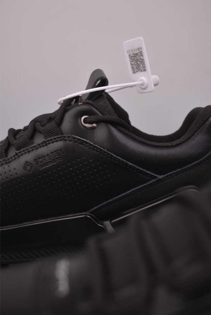 Ecco Biomc 'Yellow' view