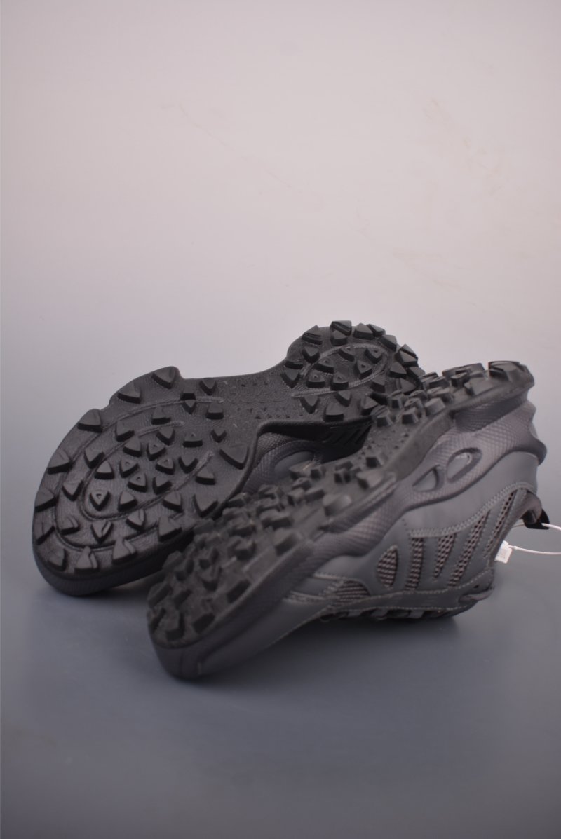 Ecco Biomc Gore-Tex view