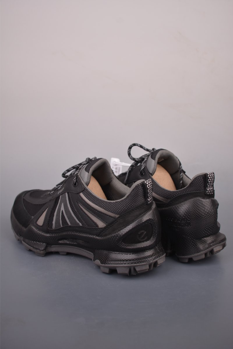 Ecco Biomc Gore-Tex view