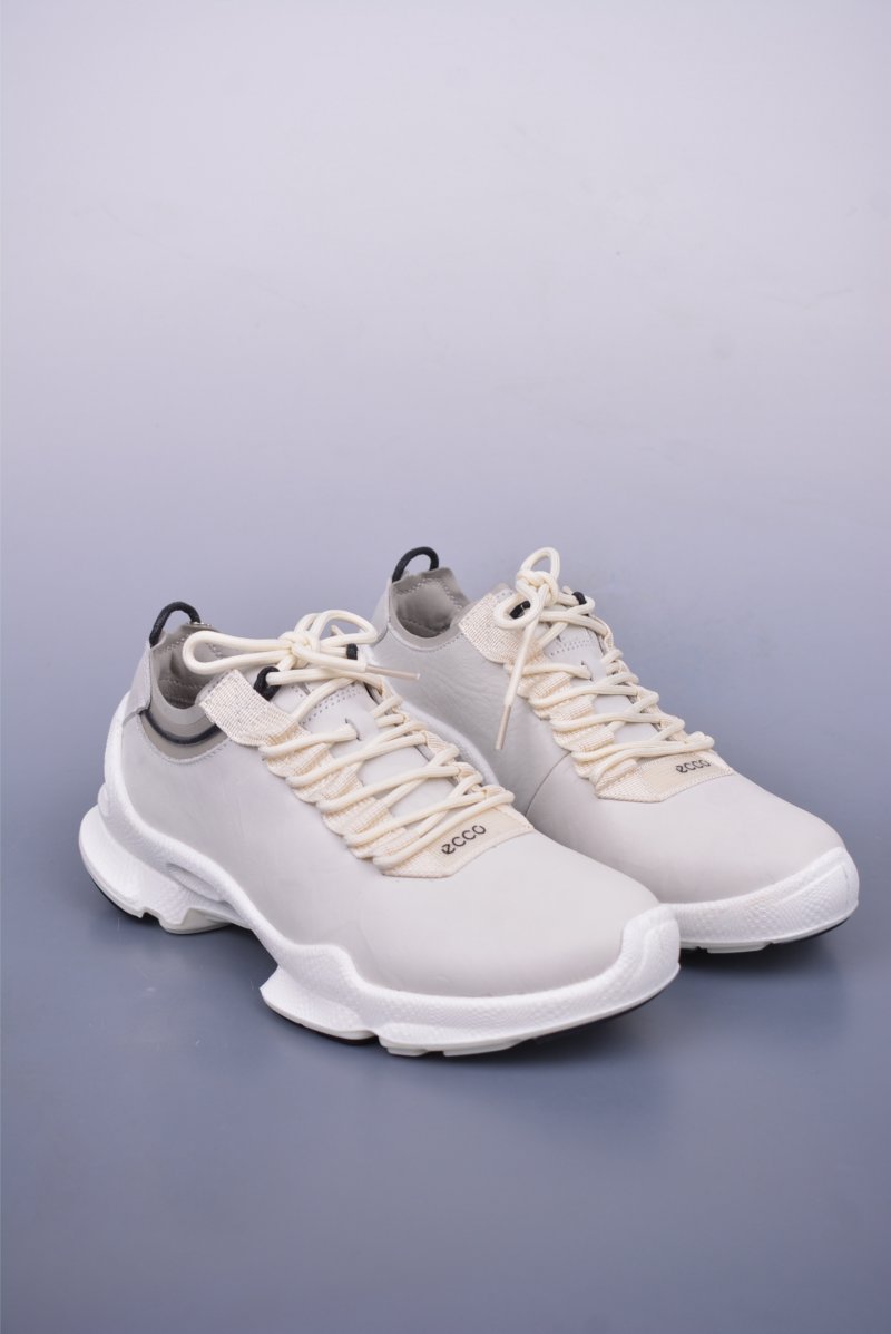 Ecco Biomc 25
