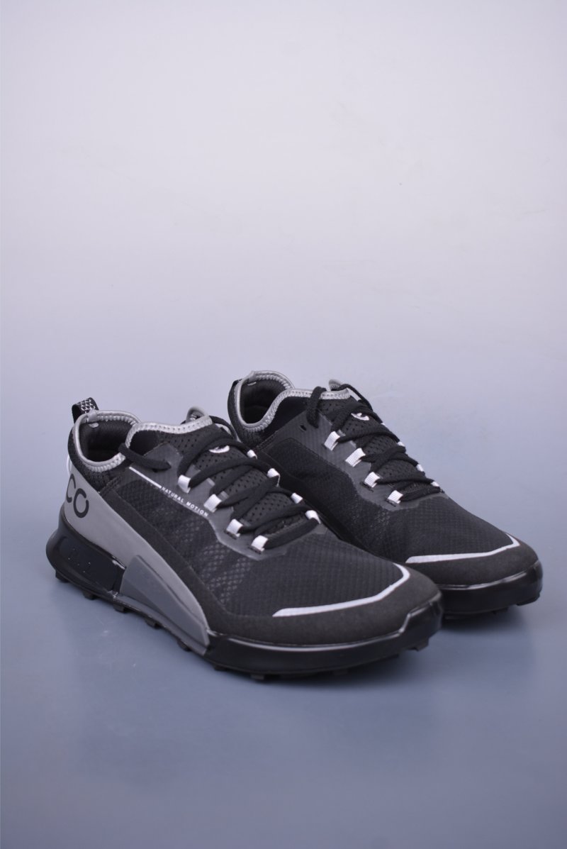 Ecco Biom C25