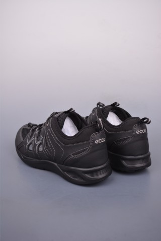 Ecco Biom C25 view 2
