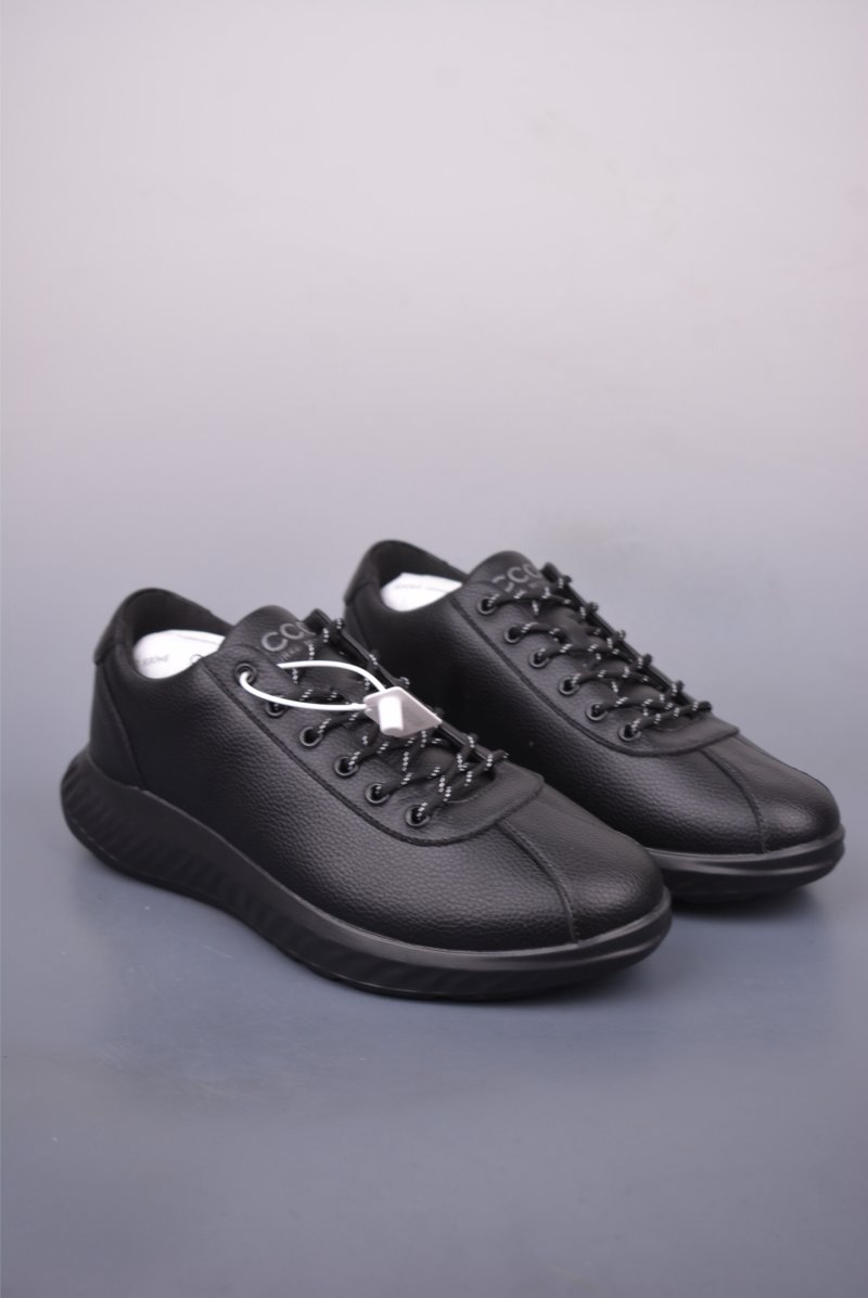 Ecco Biom C25