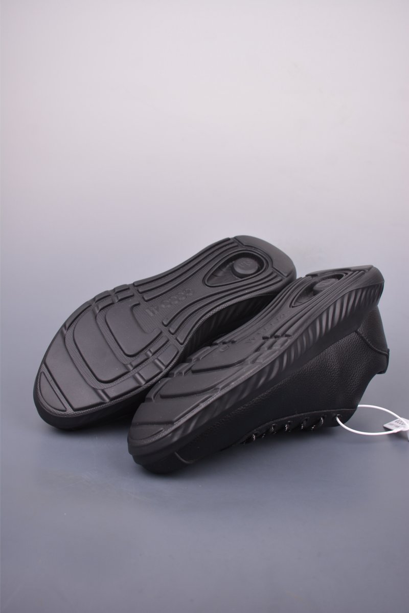 Ecco Biom C25 view