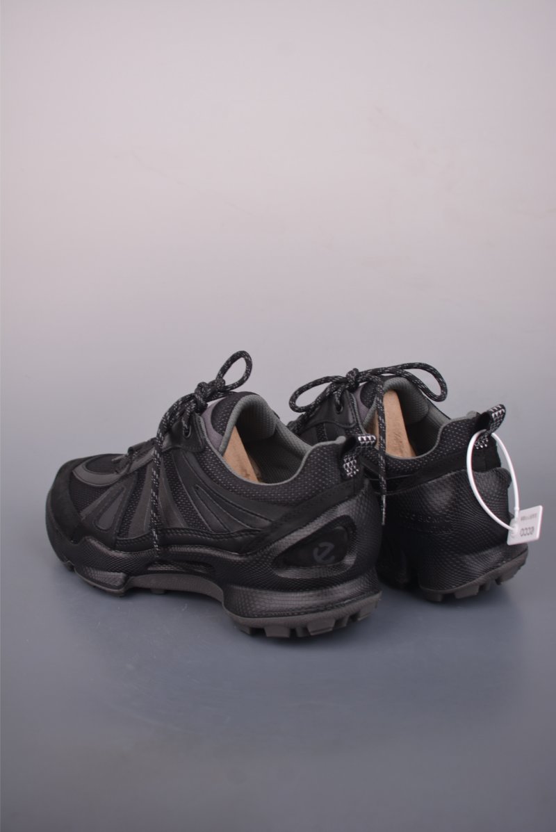 Ecco Cool 7 Gore-Tex 'White' view