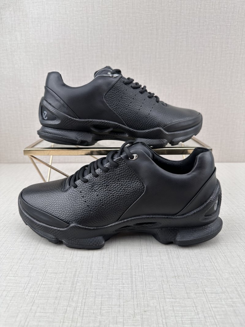 Ecco JJ11 'Red' view
