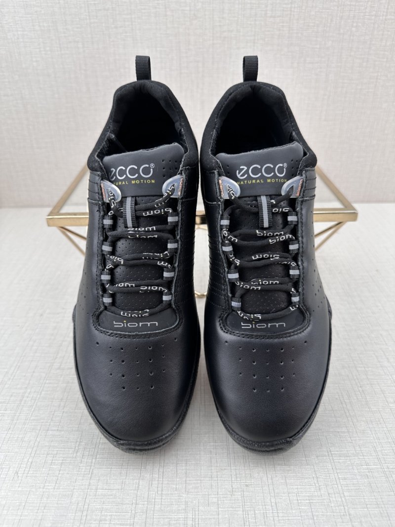 Ecco JJ11 'Red' view