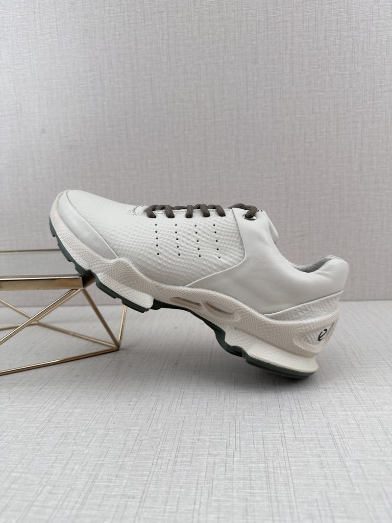 Ecco JJ11 'Red'