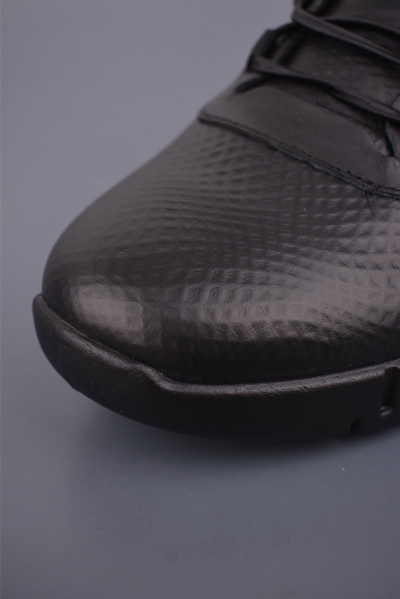 Ecco PU 'Yellow' view