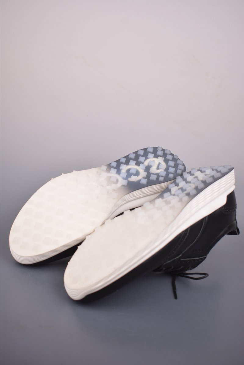 Ecco PU 'Black / White' view