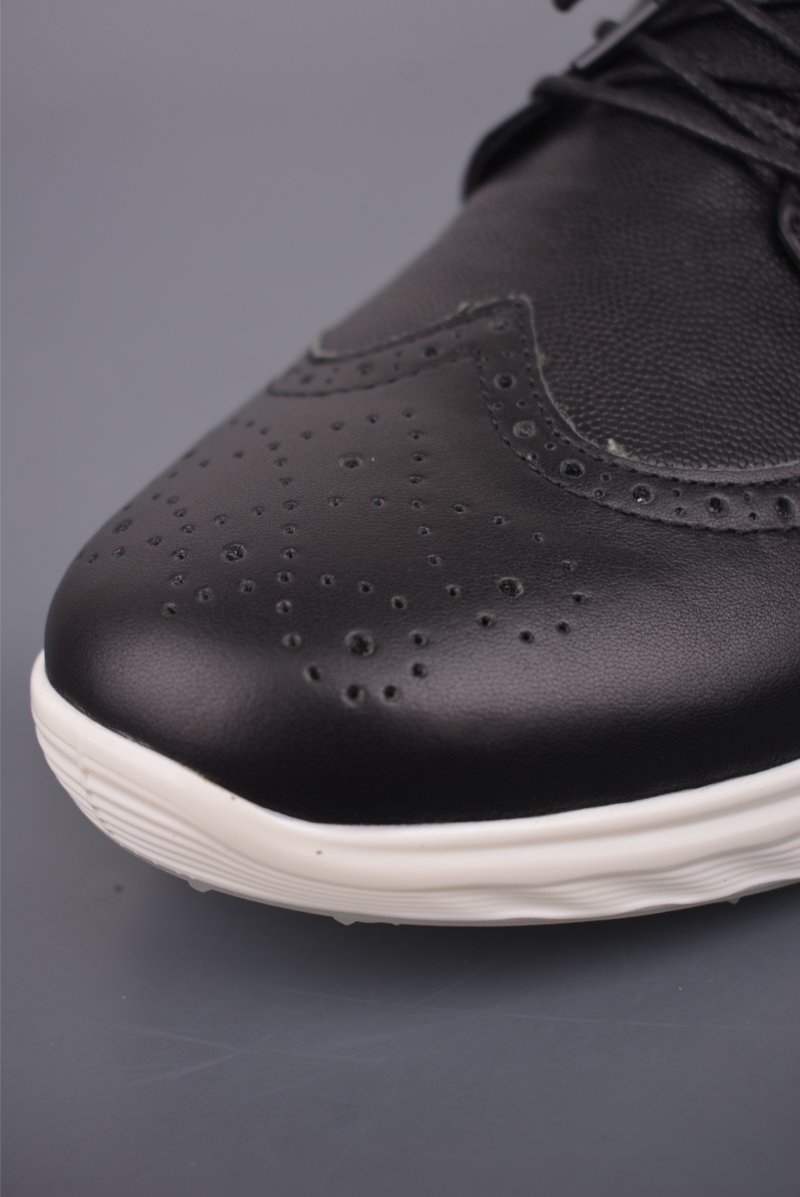 Ecco PU 'Black / White' view