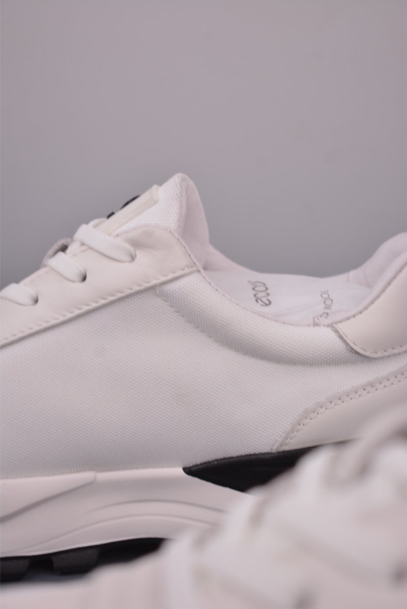 Ecco PU 'Yellow' view