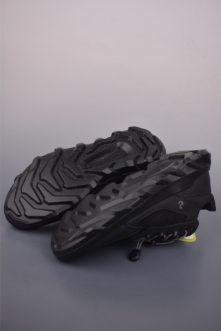 Ecco PU 'Yellow' view 3