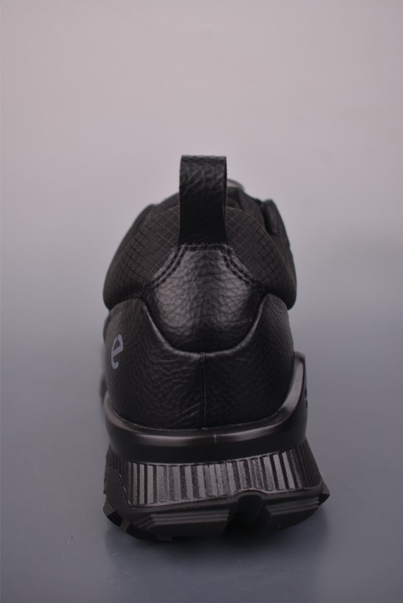 Ecco PU 'Black / White' view