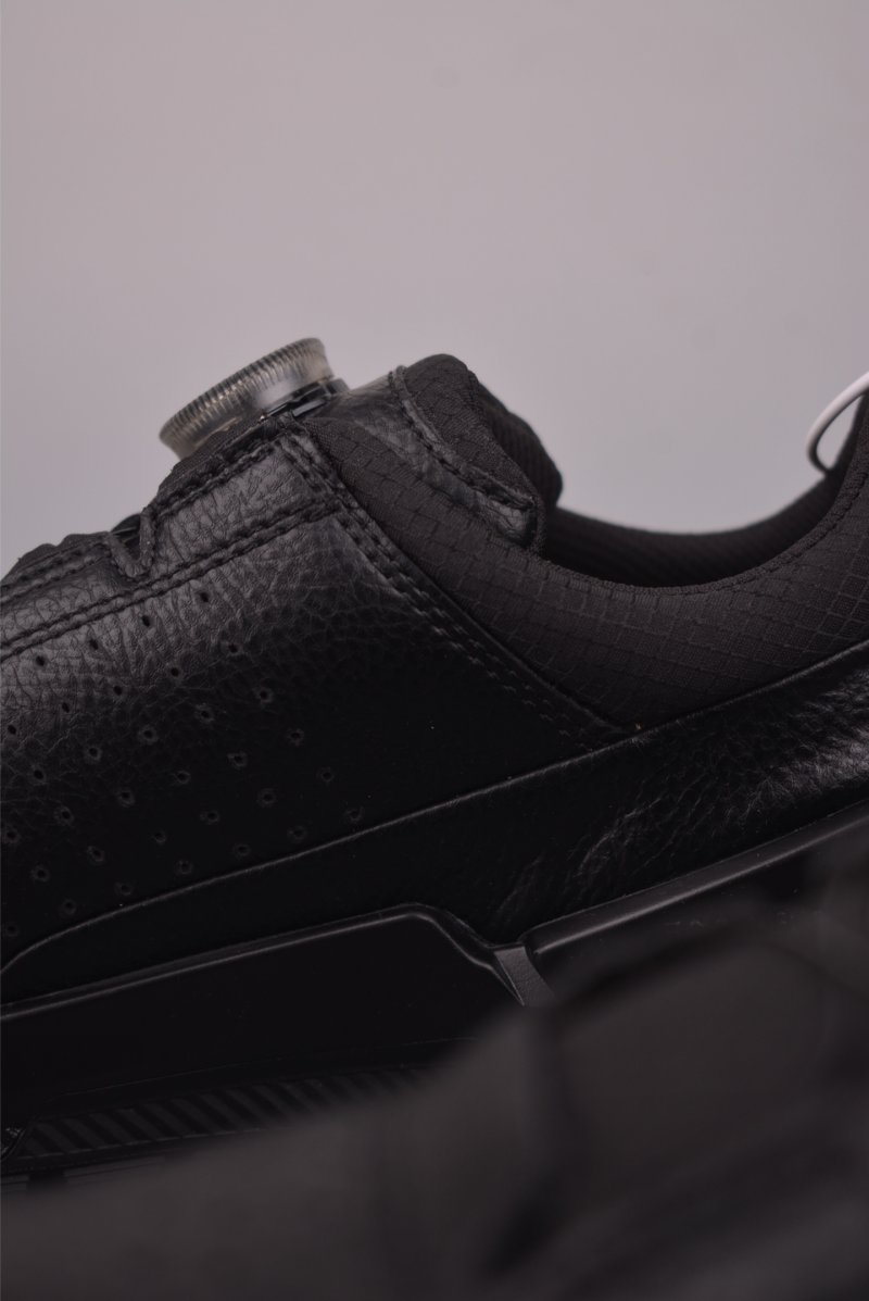 Ecco PU 'Black / White' view