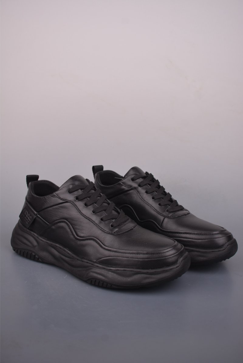 Ecco PU 'Black / White'