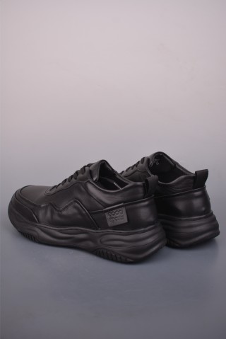 Ecco PU 'Black / White' view 2