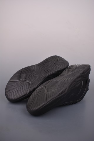 Ecco PU 'Black / White' view 3