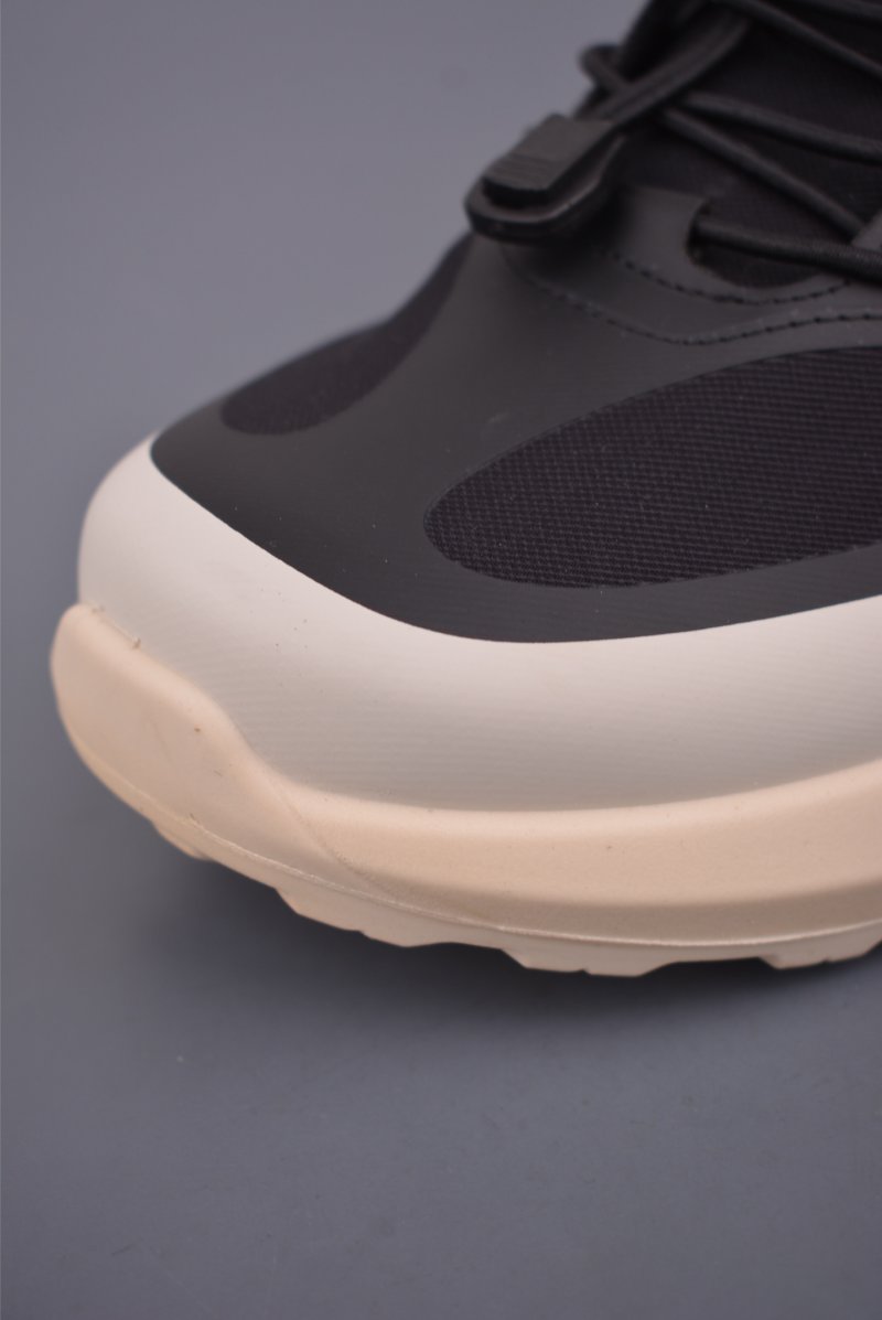 Ecco PU 'Yellow' view