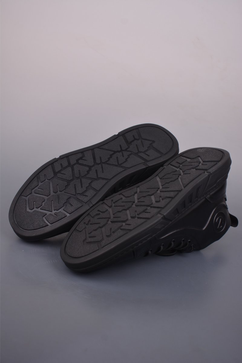 Ecco PU 'Black' view