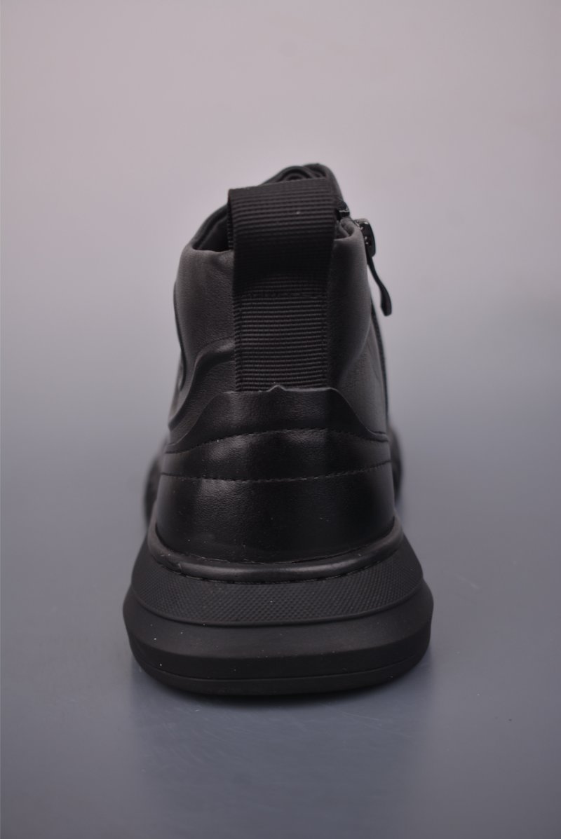 Ecco PU 'Black' view
