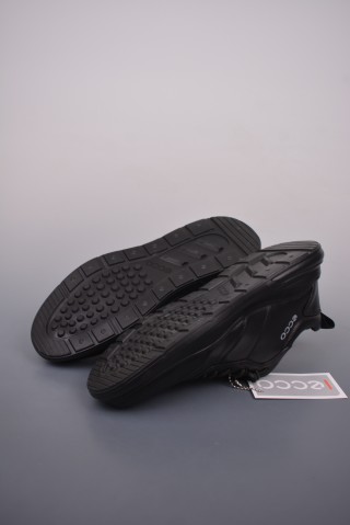 Ecco Pu Qt view 3