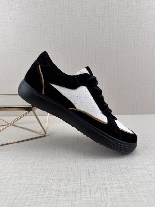 Ecco Q11 view 2