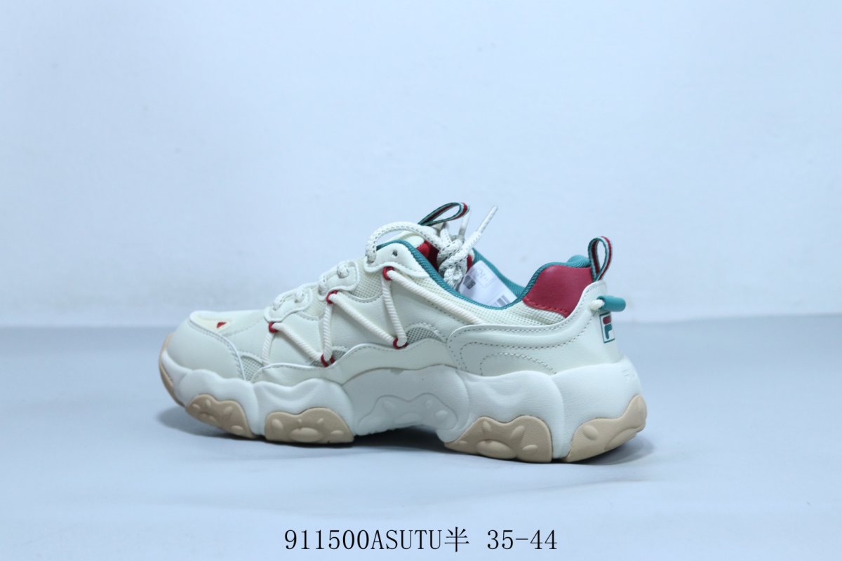 Fila Sneakers view