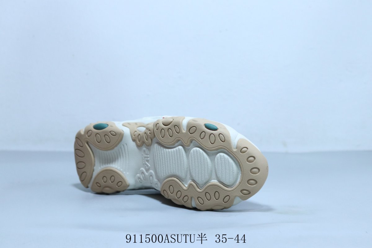 Fila Sneakers view