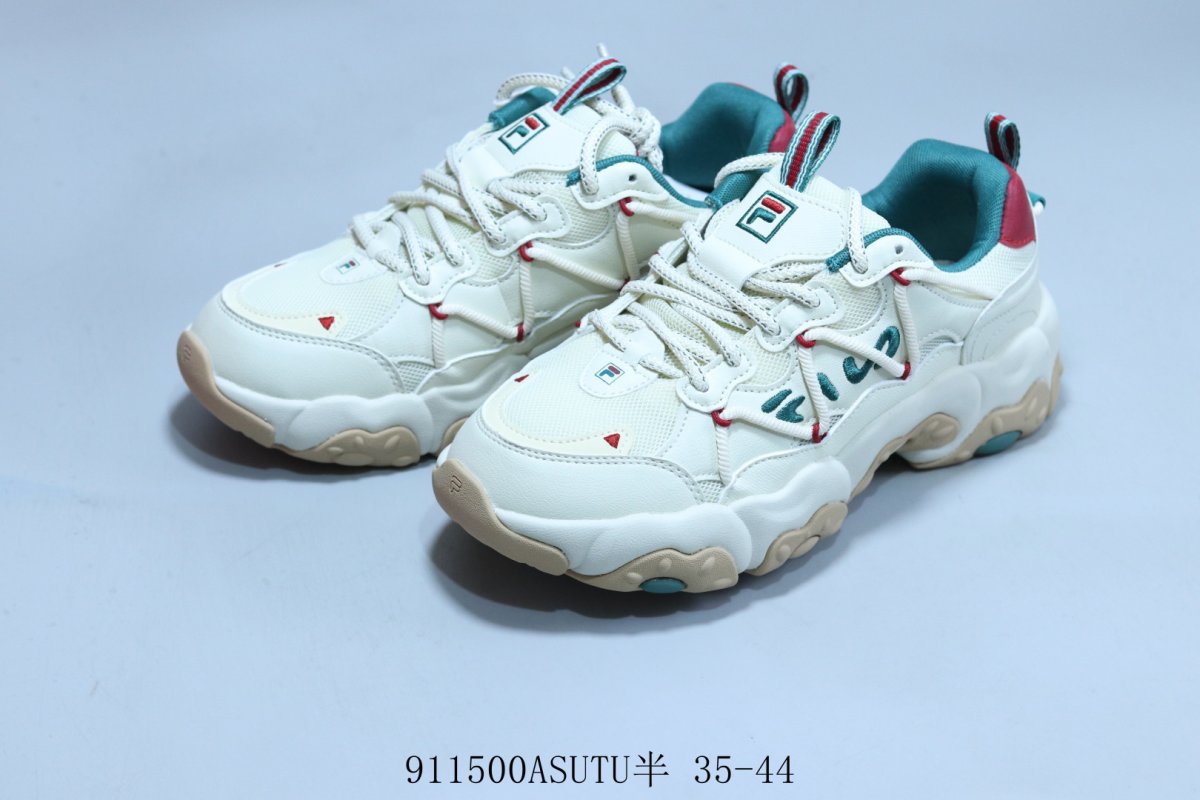 Fila Sneakers view