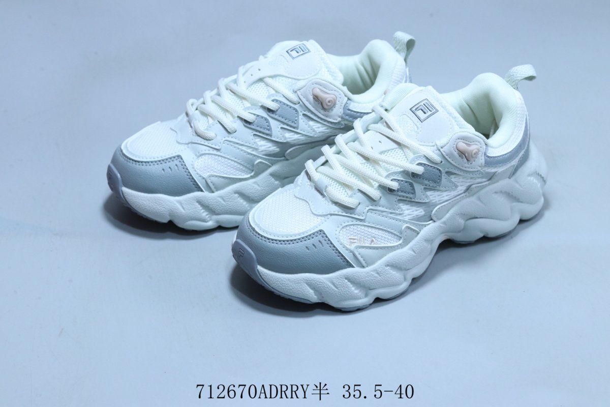 Fila Running Shoes view